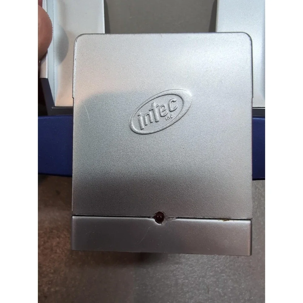 Intec docking stand